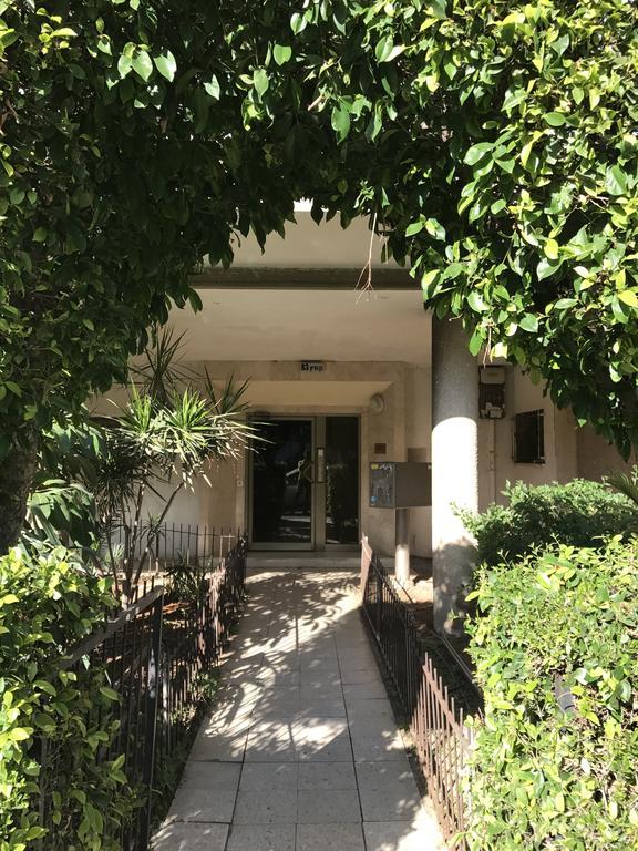 Апартаменты Ben Gurion 83 Тель-Авив Экстерьер фото